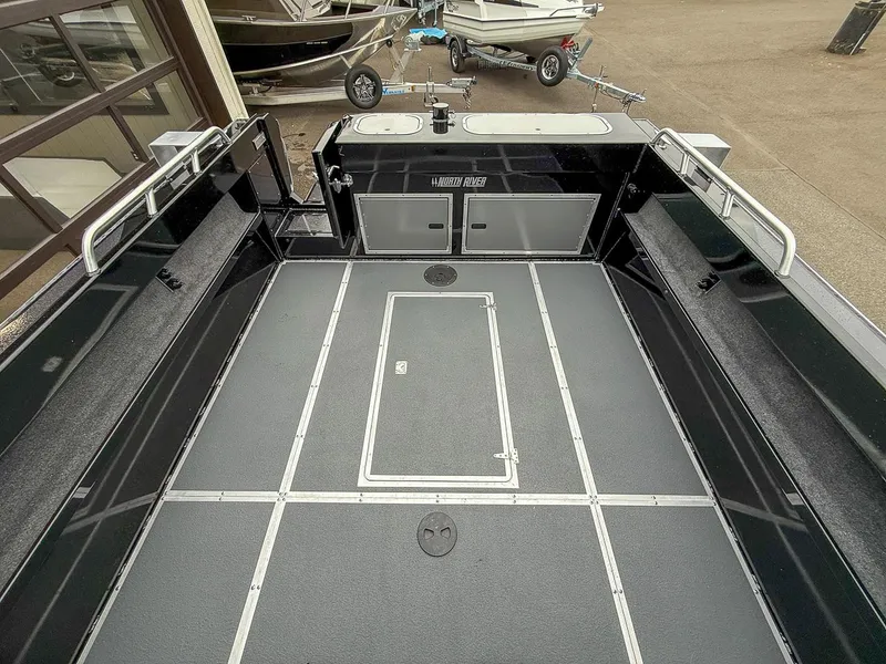 Slide: The Image of North River 24 SEAHAWK RTF 2026 - 16