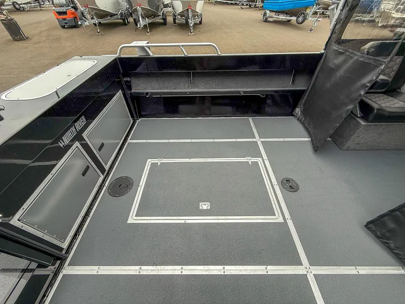 Slide: The Image of North River 24 SEAHAWK RTF 2026 - 17