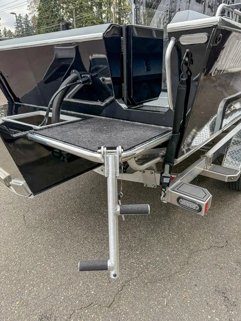 Slide: The Image of North River 24 SEAHAWK RTF 2026 - 22