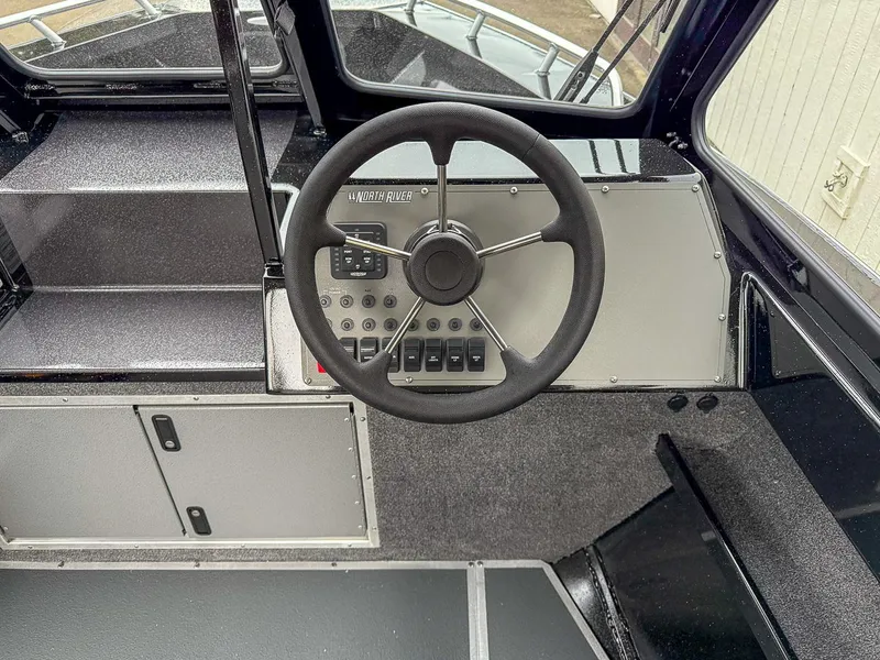 Slide: The Image of North River 24 SEAHAWK RTF 2026 - 9