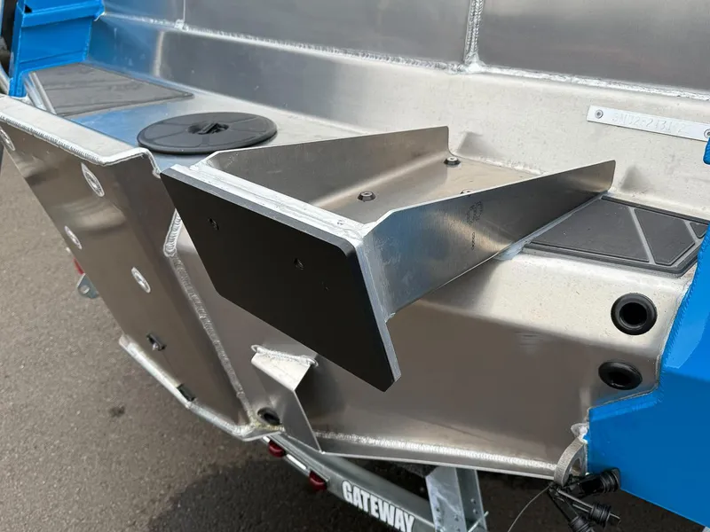 Slide: The Image of Stabi-Craft 1850 Fisher 2025 - 21