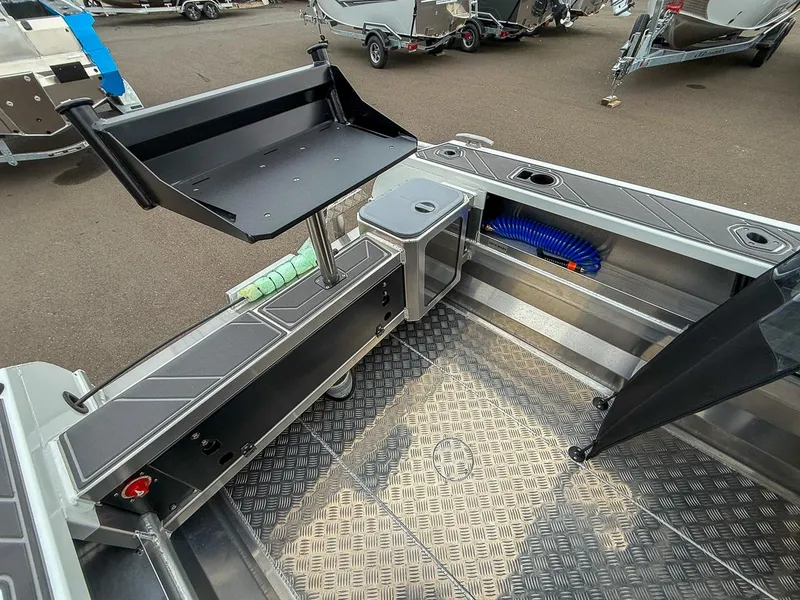 Slide: The Image of Stabi-Craft 1550 Fisher 2026 - 20