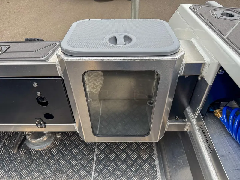 Slide: The Image of Stabi-Craft 1550 Fisher 2026 - 21