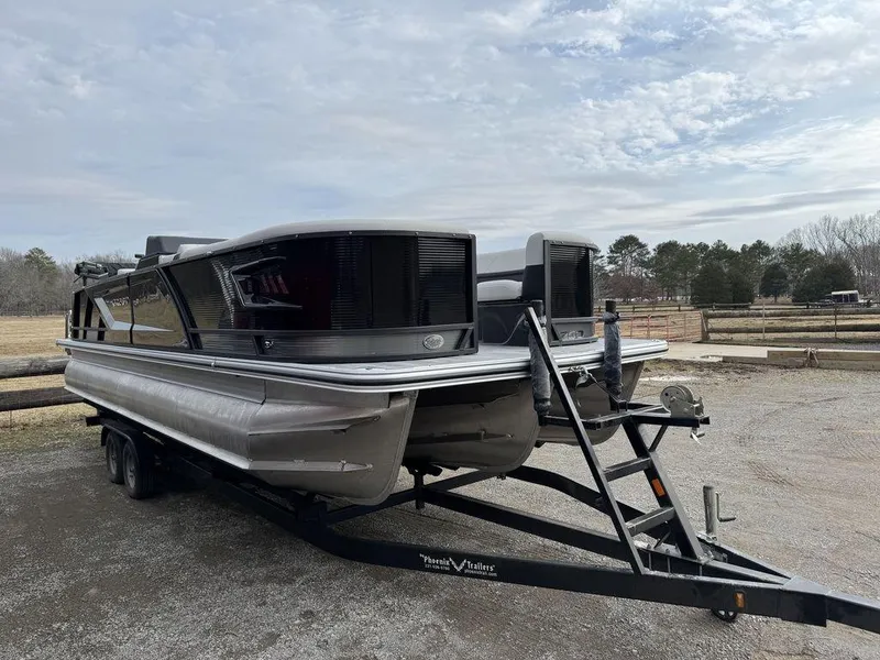 Slide: The Image of Crest Caribbean 250 SLRC 3 Toon 2025 - 1