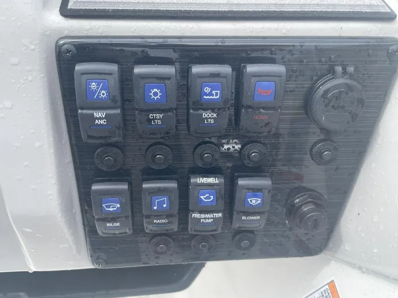 Slide: The Image of Starcraft SVX 231 IO 2025 - 7