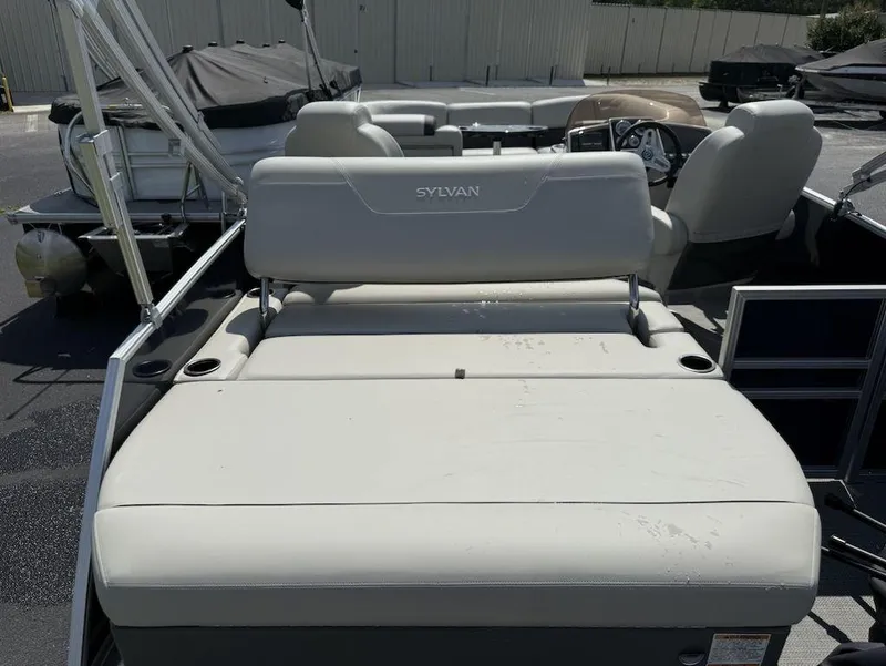 Slide: The Image of Sylvan 822 CLZ DH 2025 - 10