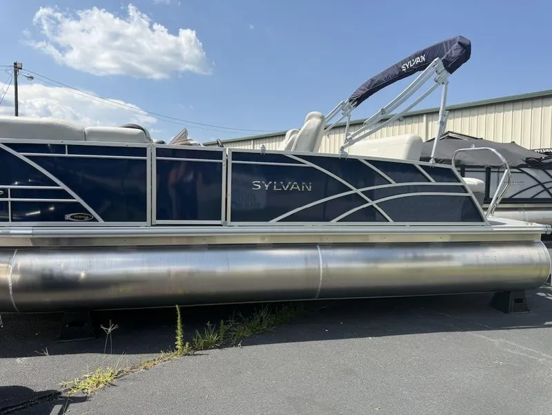 Slide: The Image of Sylvan 822 CLZ DH 2025 - 4