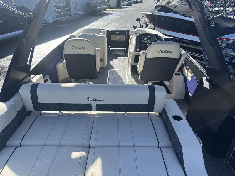 Slide: The Image of Barletta Lusso 23UCA 2025 - 6