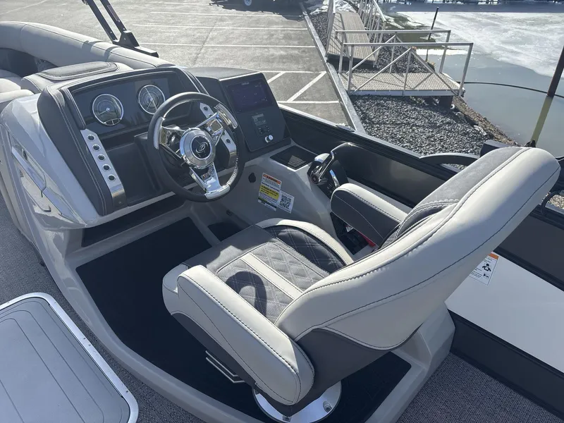 Slide: The Image of Barletta Lusso 25UC 2025 - 10