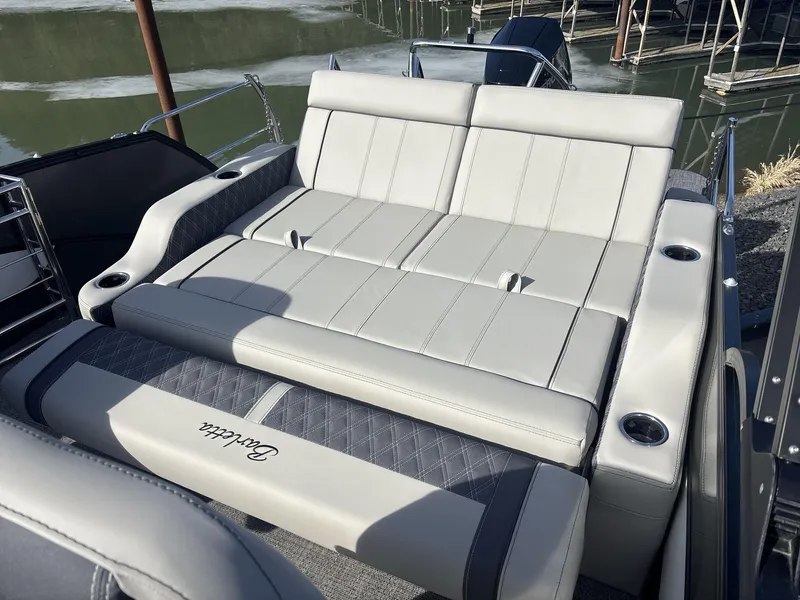 Slide: The Image of Barletta Lusso 25UC 2025 - 16