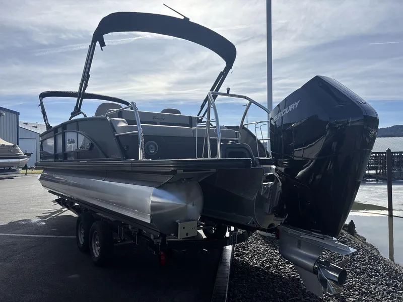 Slide: The Image of Barletta Lusso 25UC 2025 - 4