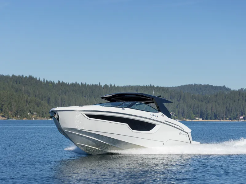 Slide: The Image of Cruisers Yachts 38 GLS 2025 - 2