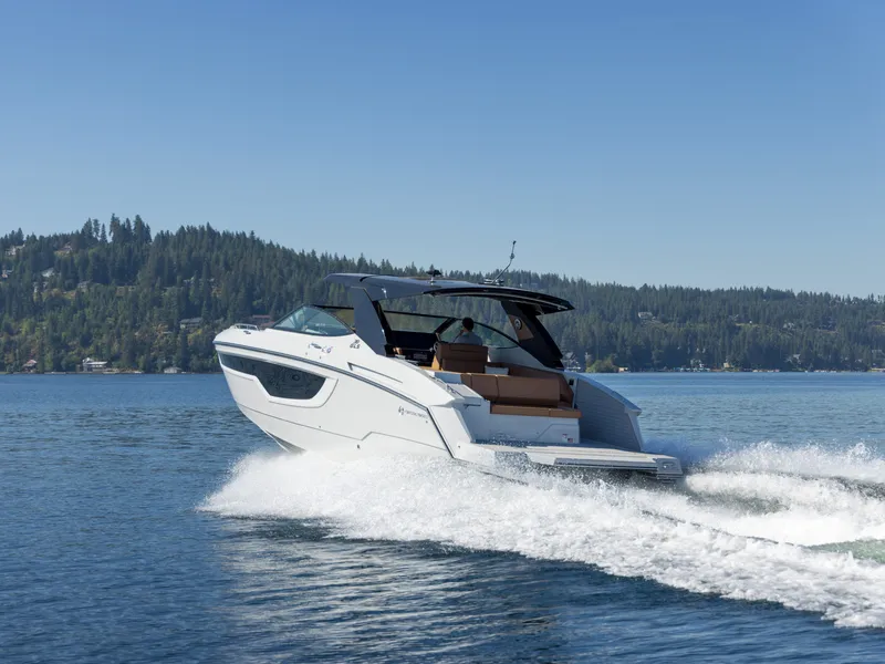 Slide: The Image of Cruisers Yachts 38 GLS 2025 - 3