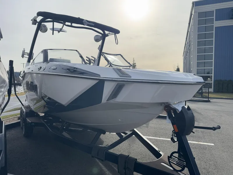 Slide: The Image of Malibu M230 2025 - 6