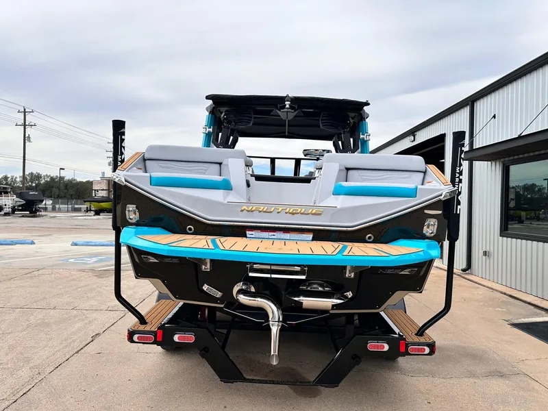 Slide: The Image of Nautique G25 2025 - 4