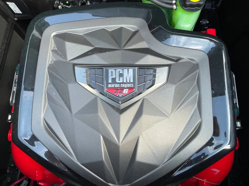 Slide: The Image of Nautique GS24 2025 - 22