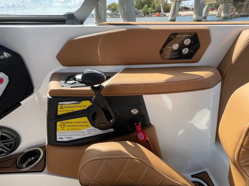 Slide: The Image of Nautique GS24 2025 - 39