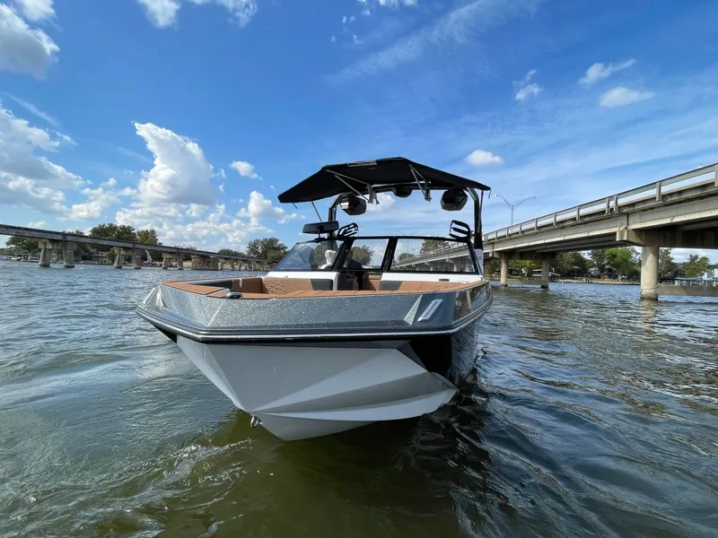 Slide: The Image of Nautique GS24 2025 - 6
