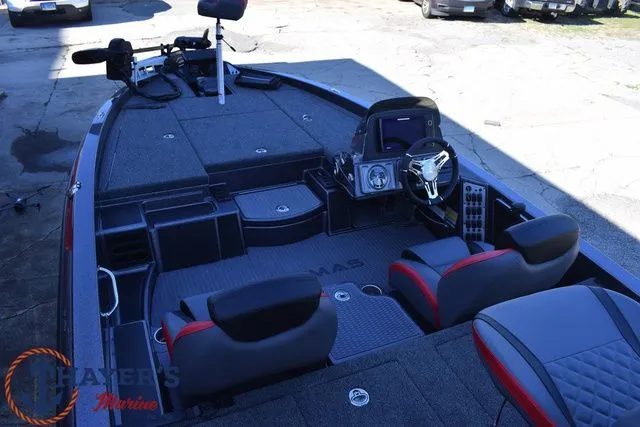 Slide: The Image of Caymas CX 18 2025 - 9