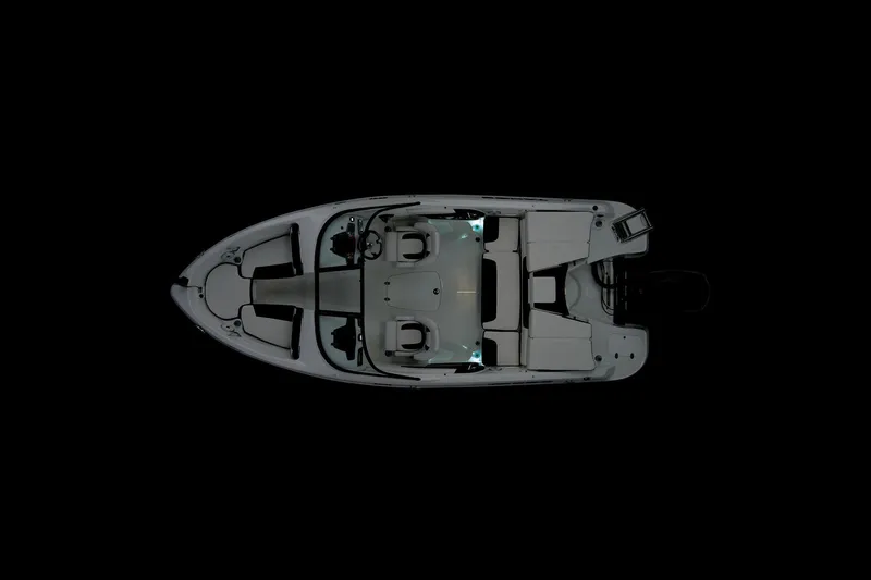 Slide: The Image of Tahoe 200 S 2025 - 30