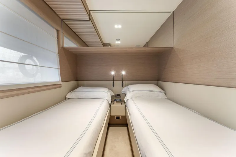 Slide: The Image of Ferretti Yachts 670 2020 - 50