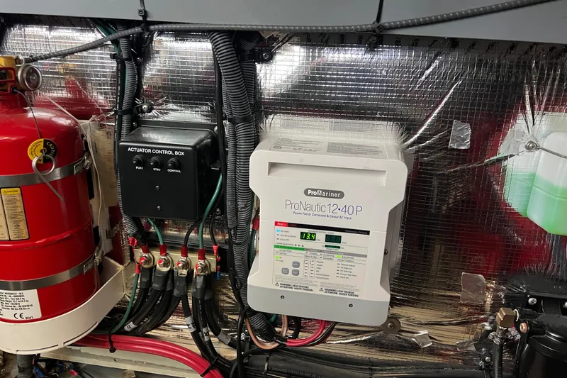 Slide: The Image of Regal 33 Express 2019 - 68