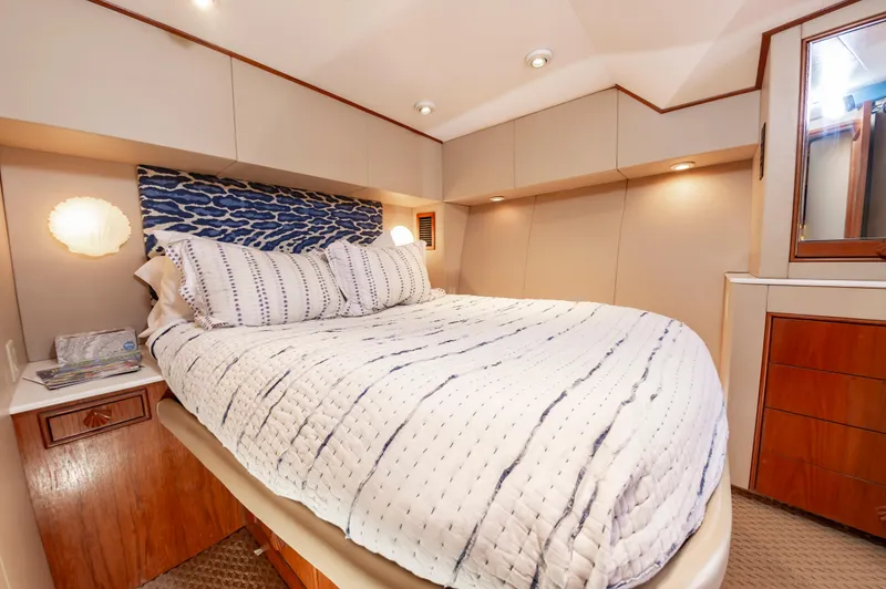 Slide: The Image of Buddy Davis 61 Convertible 1993 - 32