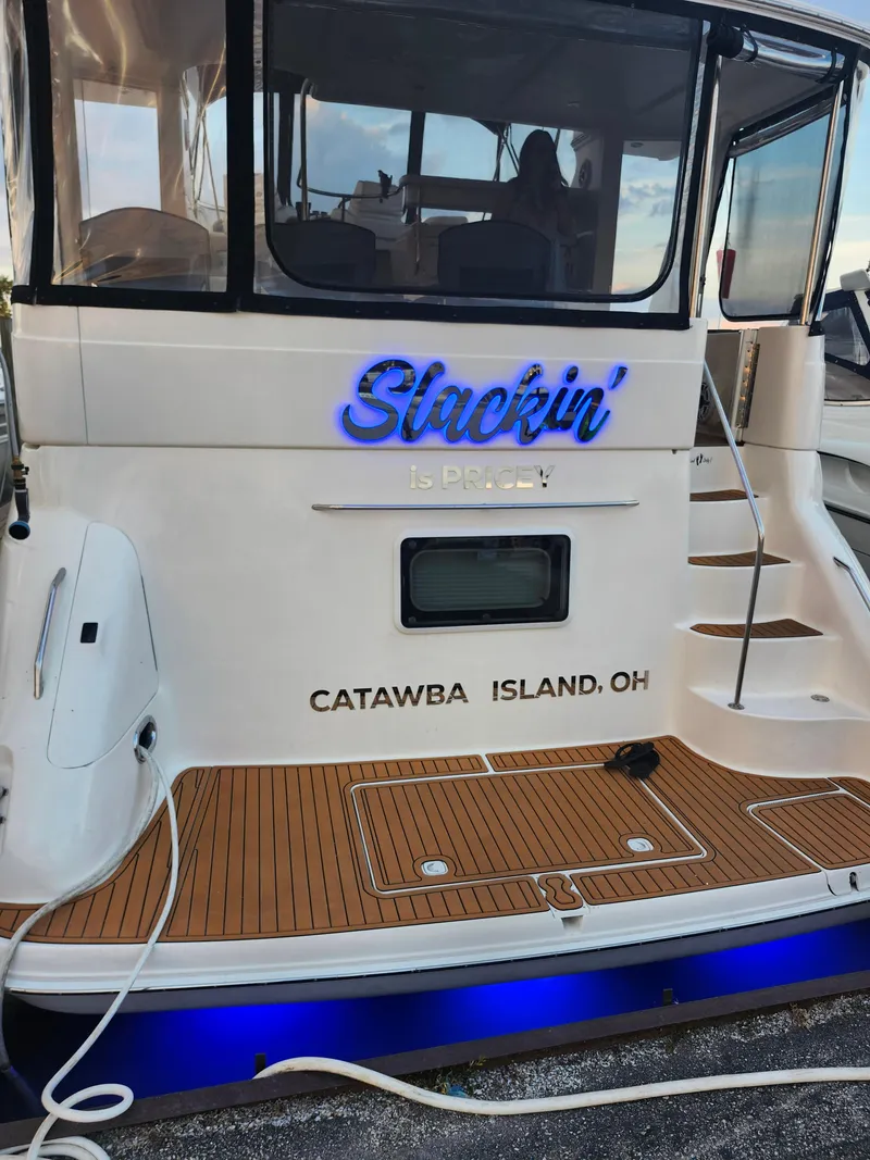 Slide: The Image of 1996 Sea Ray 420 Aft Cabin yacht docked at Catawba Island, Ohio. - 12