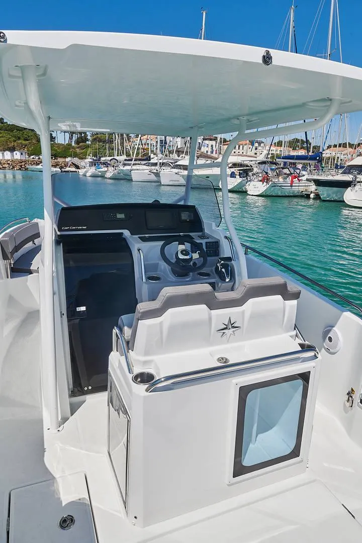 Slide: The Image of Jeanneau Leader 7.5 CC Series 3 2025 - 16