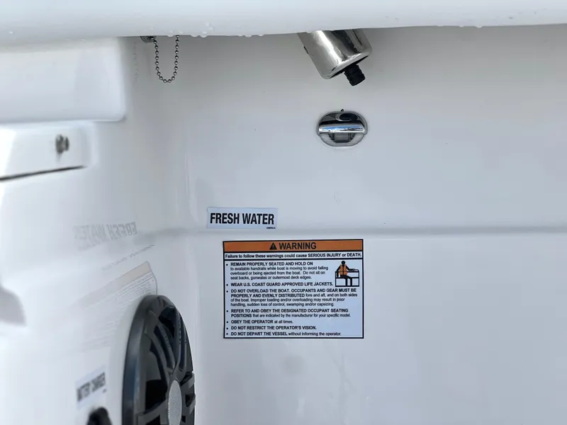 Slide: The Image of Sea Fox 248 Side Console 2025 - 52