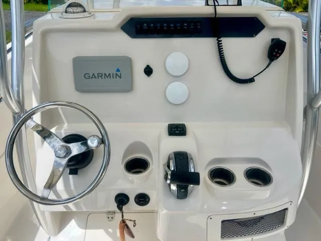 Slide: The Image of Sailfish 242 CC 2022 - 28