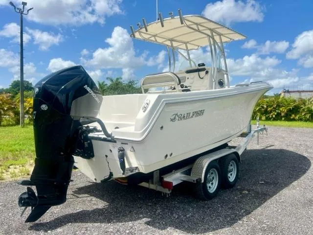 Slide: The Image of Sailfish 242 CC 2022 - 40