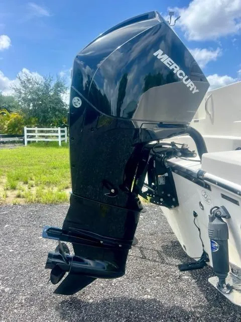 Slide: The Image of Sailfish 242 CC 2022 - 42