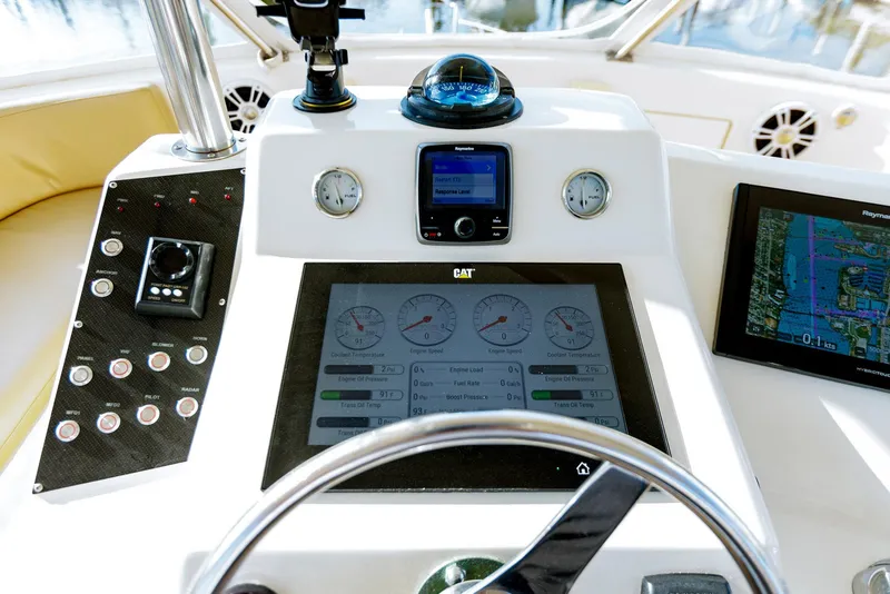 Slide: The Image of Ocean Yachts 42 Super Sport 1991 - 14