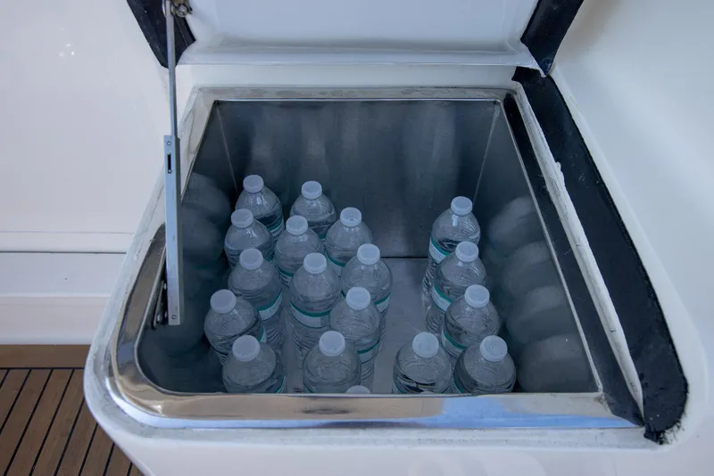 Slide: The Image of Ocean Yachts 42 Super Sport 1991 - 33