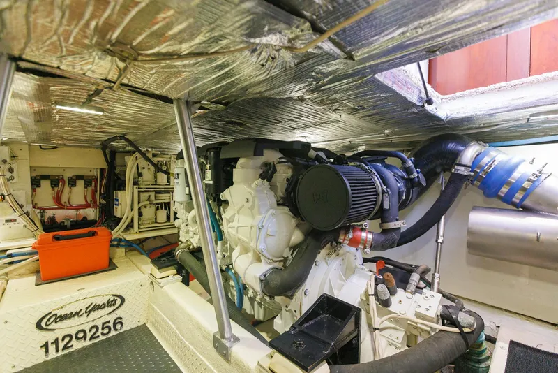 Slide: The Image of Ocean Yachts 42 Super Sport 1991 - 61