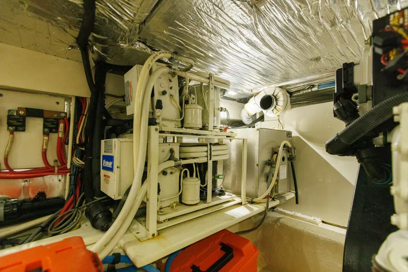 Slide: The Image of Ocean Yachts 42 Super Sport 1991 - 65