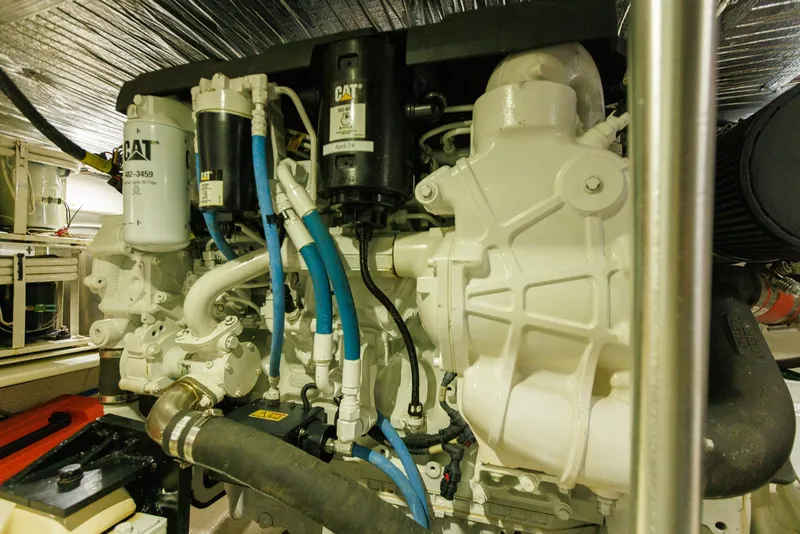 Slide: The Image of Ocean Yachts 42 Super Sport 1991 - 70