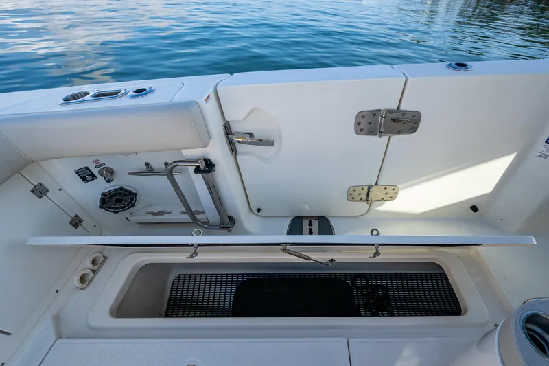 Slide: The Image of Boston Whaler 380 Outrage 2024 - 52