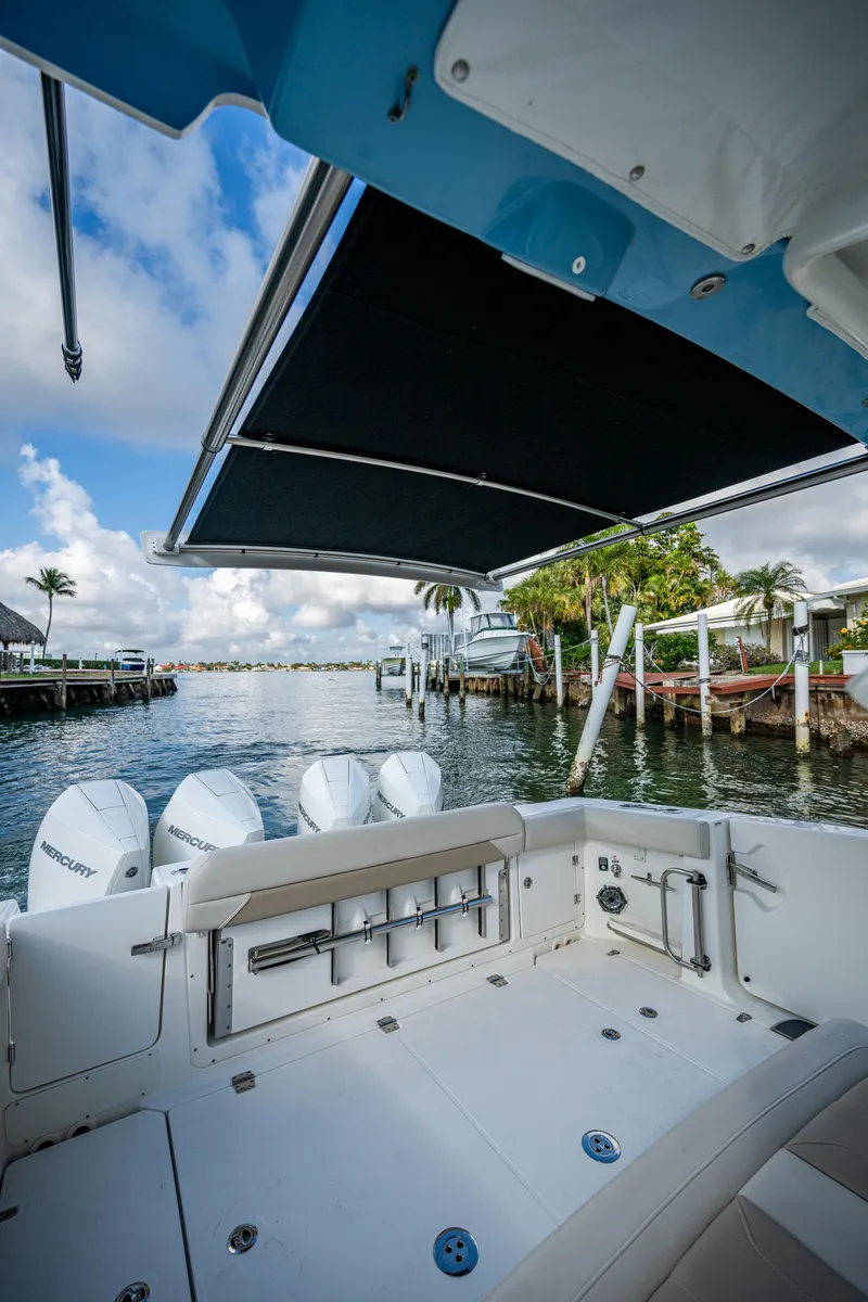 Slide: The Image of Boston Whaler 380 Outrage 2024 - 60