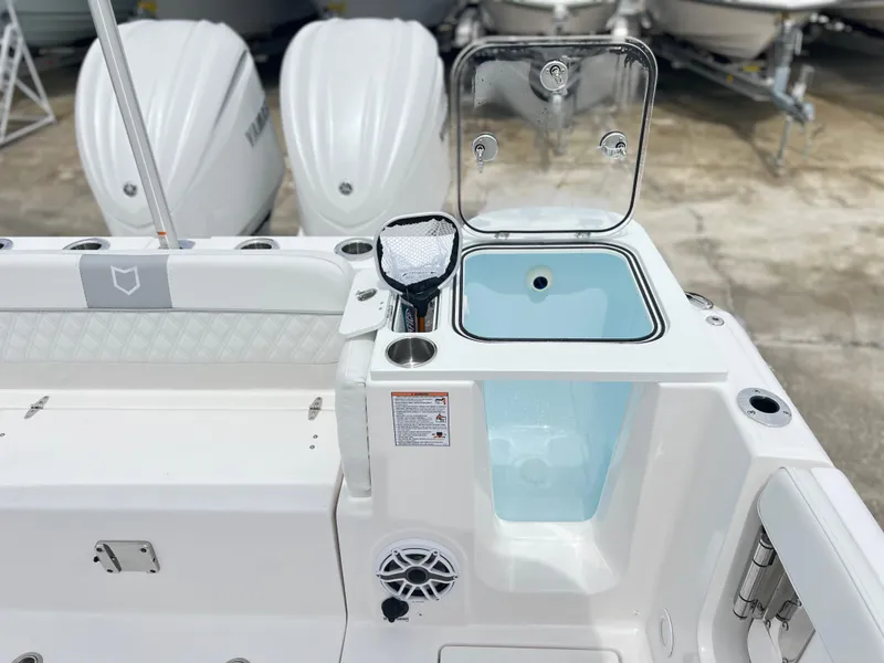 Slide: The Image of Sea Fox 288 Traveler 2025 - 51