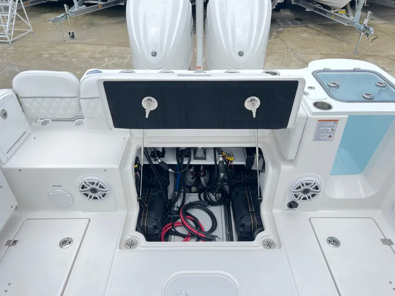 Slide: The Image of Sea Fox 288 Traveler 2025 - 55