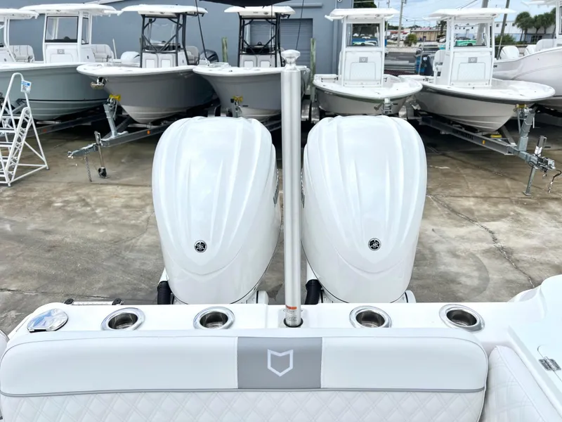 Slide: The Image of Sea Fox 288 Traveler 2025 - 60