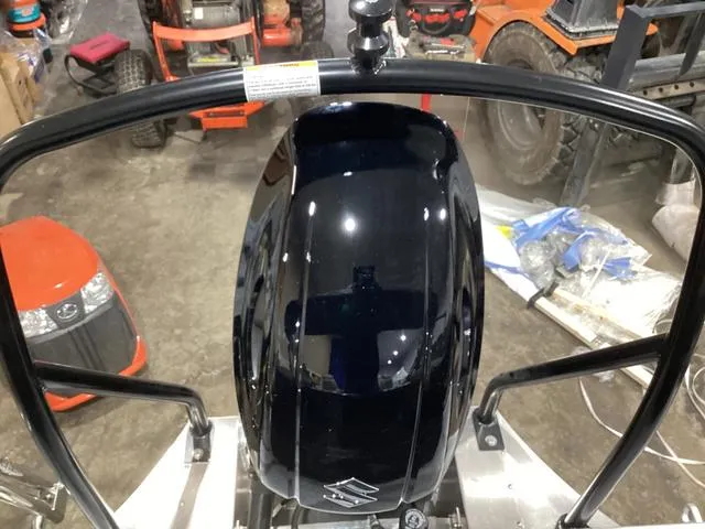 Slide: The Image of Premier 220 Sunscape RF 2025 - 23