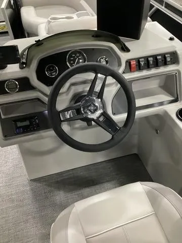 Slide: The Image of Godfrey Xperience 2286 SFLX 2025 - 10