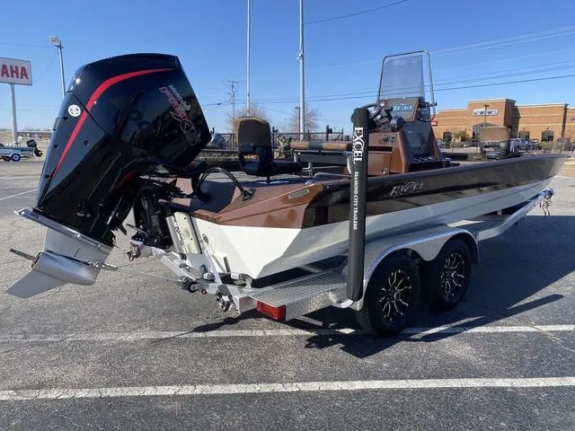 Slide: The Image of Excel Bay Pro Elite 220 2025 - 5