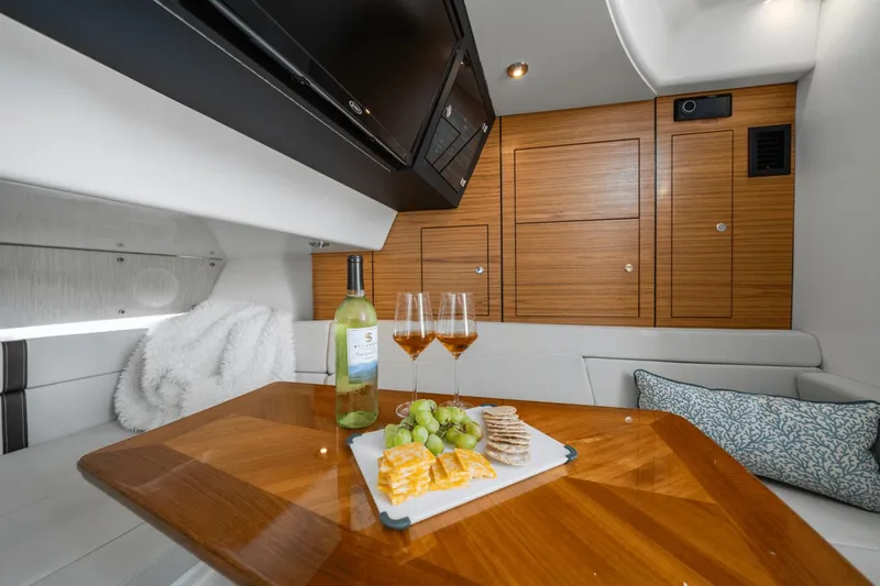 Slide: The Image of Boston Whaler 380 Realm 2021 - 52