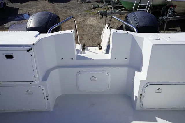 Slide: The Image of Other 2665 CANYON RUNNER 2008 - 20