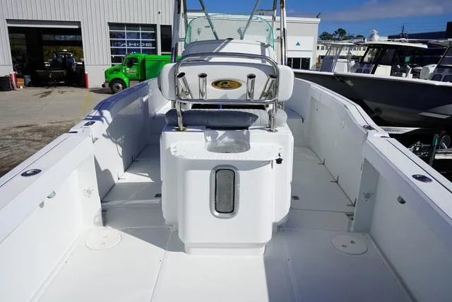 Slide: The Image of Other 2665 CANYON RUNNER 2008 - 21