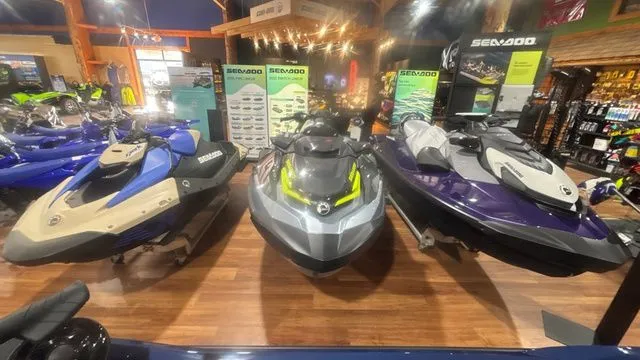 Slide: The Image of Sea-Doo RXT-X 325 WITH SOUND SYSTEM 2025 - 9